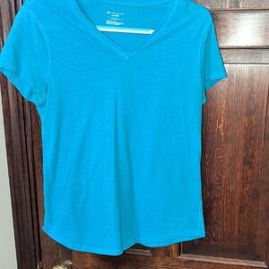 Tek Gear Turquoise V-Neck Short Sleeve Tee